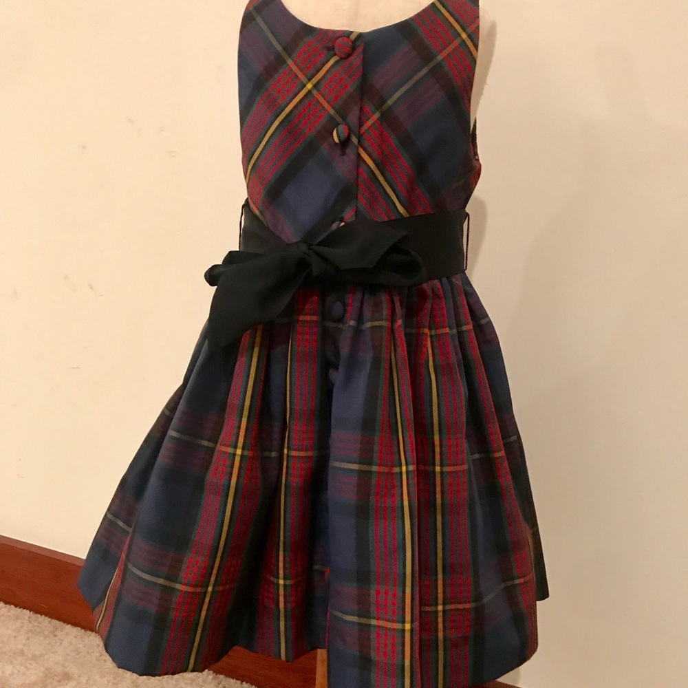 Little girl’s Ralph Lauren dress